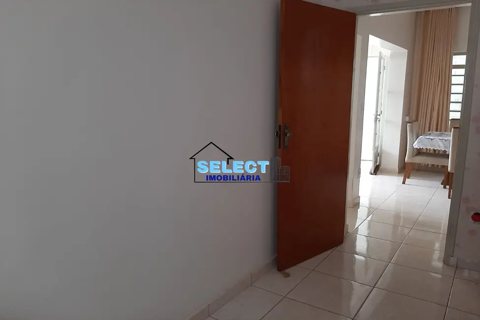 Casa com 4 quartos à venda, 122m2 em Parque Santana, Valinhos - SP - imagem 8 Foto 8 de Casa com 4 quartos à venda, 122m2 em Parque Santana, Valinhos - SP