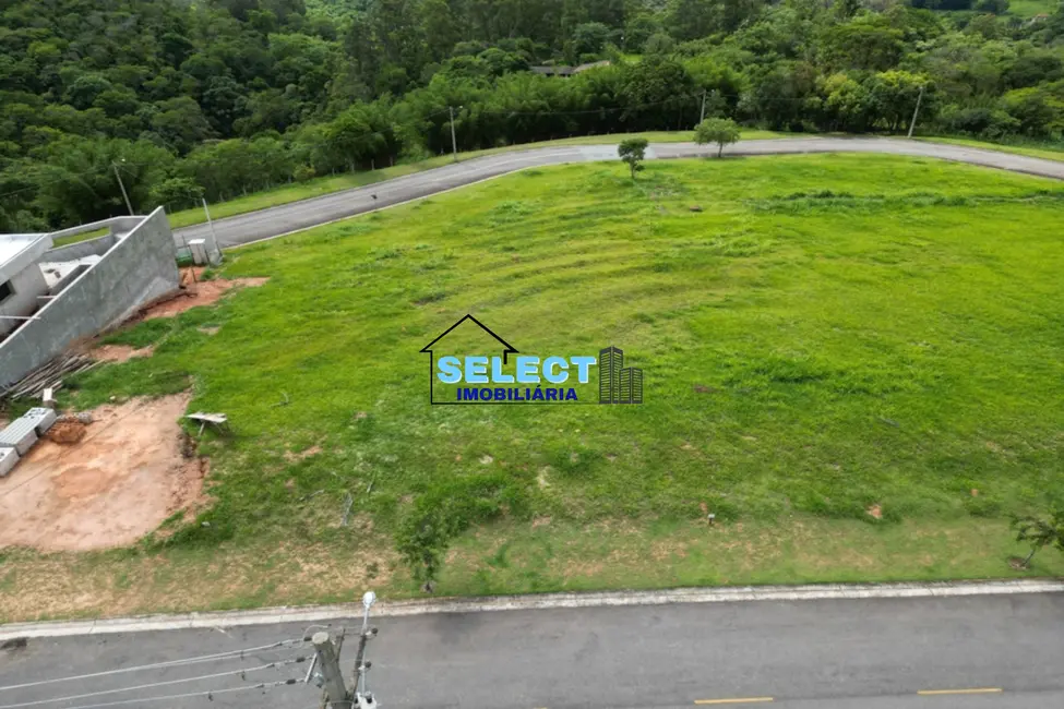 Foto 1 de Terreno / Lote à venda, 895m2 em Vinhedo - SP