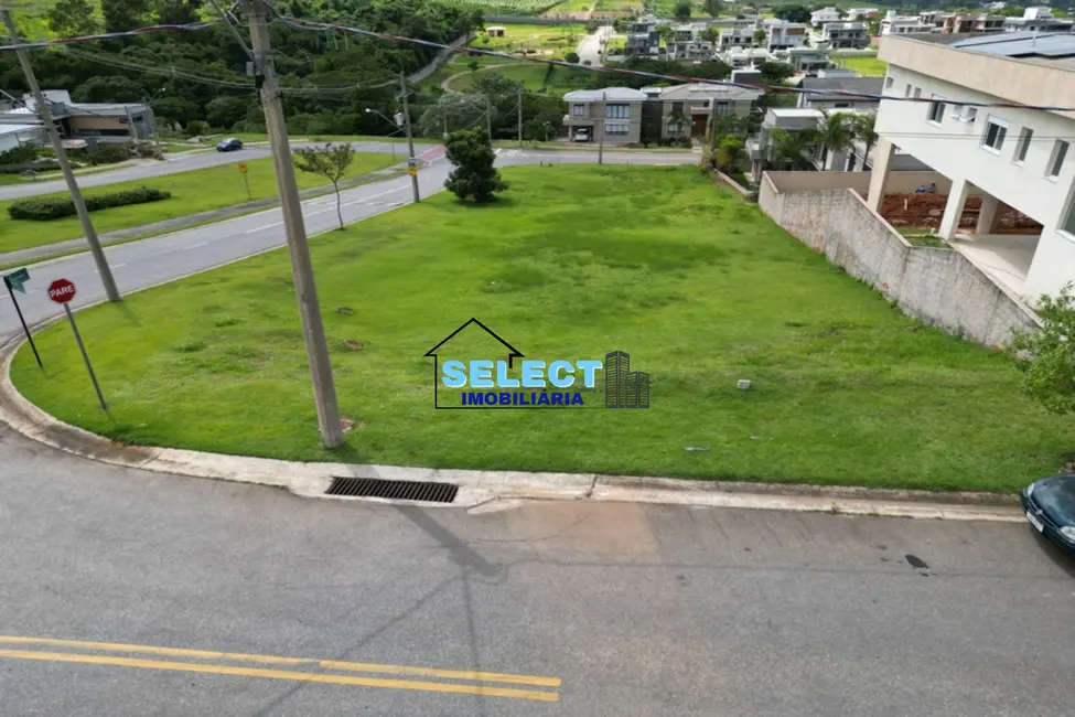 Foto 2 de Terreno / Lote à venda, 863m2 em Vinhedo - SP