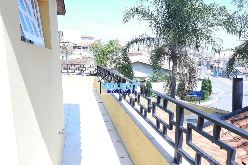 Foto 4 de Casa com 2 quartos à venda, 170m2 em Vinhedo - SP