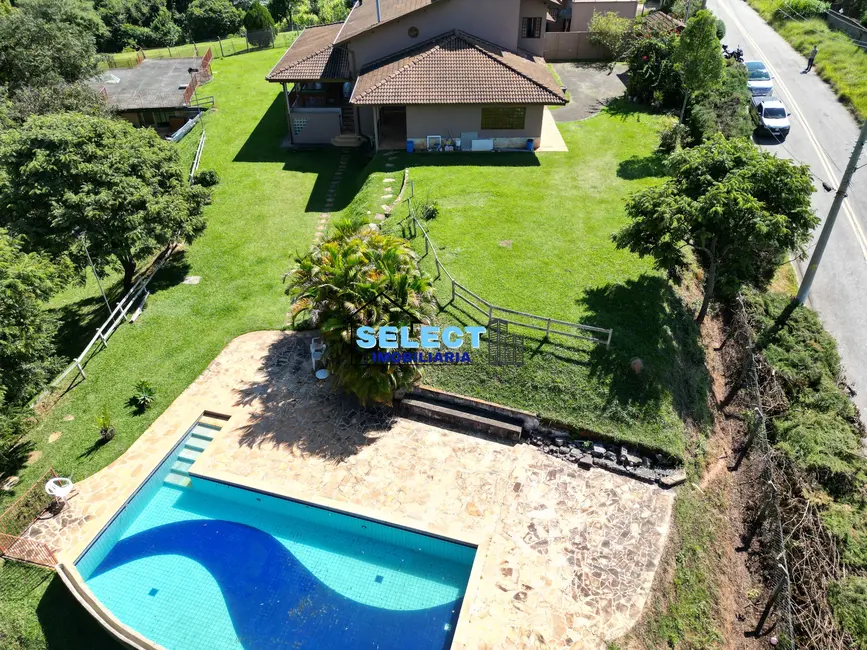 Foto 1 de Chácara com 7 quartos à venda, 700m2 em Louveira - SP