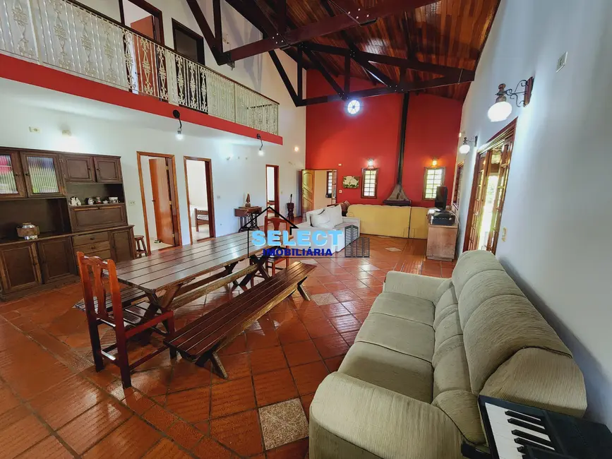 Foto 2 de Chácara com 7 quartos à venda, 700m2 em Louveira - SP