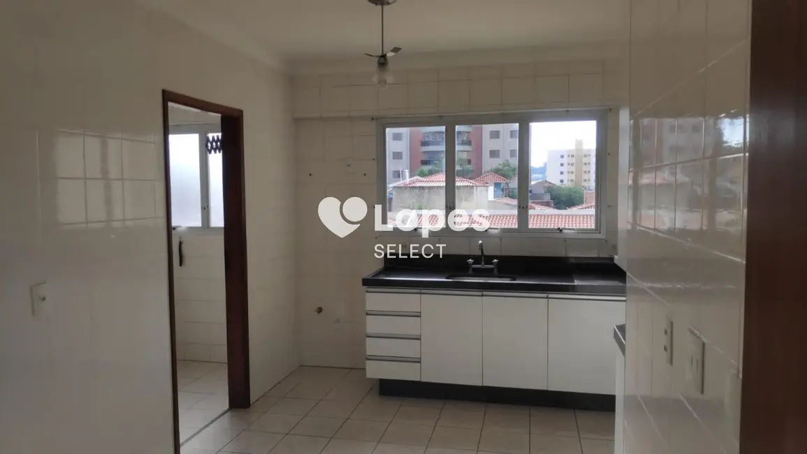 Apartamento com 3 quartos à venda e para alugar, 138m2 em Vila Embaré, Valinhos - SP - imagem 4 Foto 4 de Apartamento com 3 quartos à venda e para alugar, 138m2 em Vila Embaré, Valinhos - SP