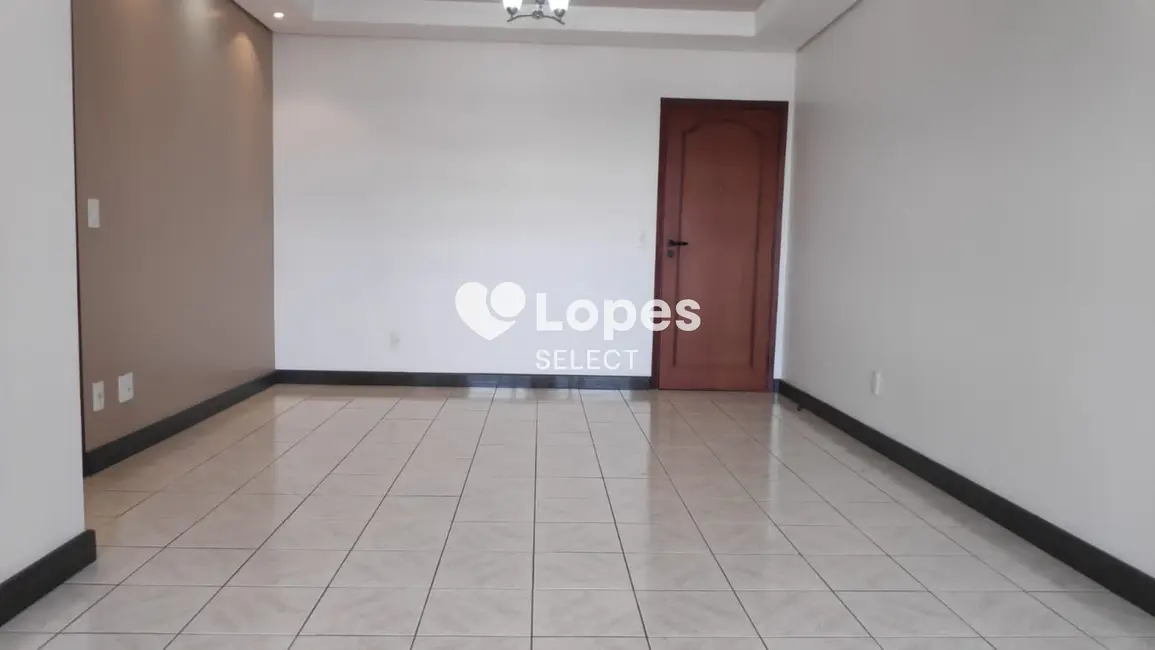 Apartamento com 3 quartos à venda e para alugar, 138m2 em Vila Embaré, Valinhos - SP - imagem 3 Foto 3 de Apartamento com 3 quartos à venda e para alugar, 138m2 em Vila Embaré, Valinhos - SP