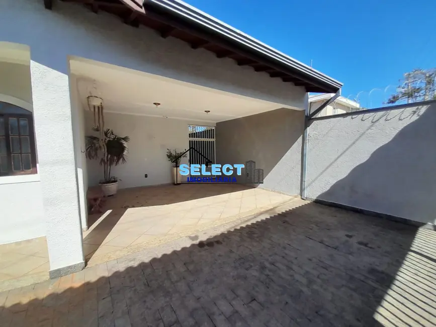 Foto 3 de Casa com 3 quartos à venda, 267m2 em Louveira - SP