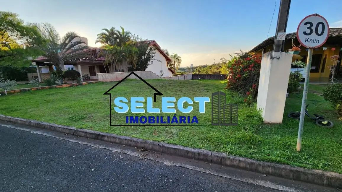 Terreno / Lote à venda, 770m2 em Valinhos - SP - imagem 3 Foto 3 de Terreno / Lote à venda, 770m2 em Valinhos - SP