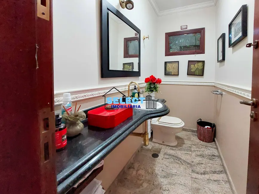 Casa com 4 quartos à venda e para alugar, 549m2 em Jardim Guarani, Campinas - SP - imagem 7 Foto 7 de Casa com 4 quartos à venda e para alugar, 549m2 em Jardim Guarani, Campinas - SP