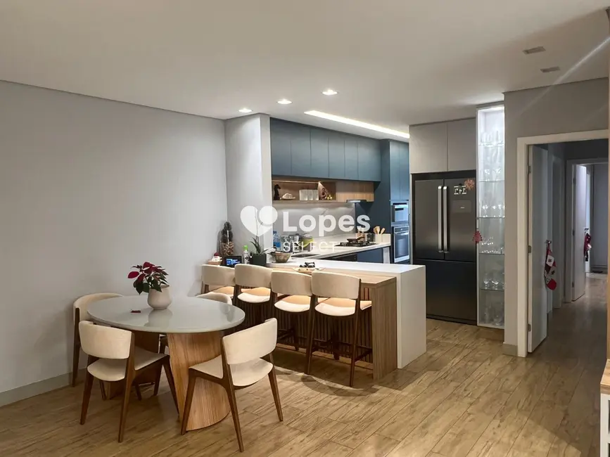 Foto 1 de Apartamento com 3 quartos à venda, 106m2 em Vinhedo - SP