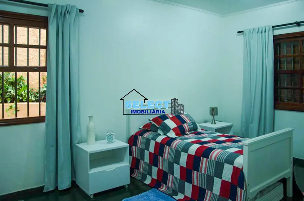 Casa com 5 quartos à venda e para alugar, 290m2 em Taquaral, Campinas - SP - imagem 3 Foto 3 de Casa com 5 quartos à venda e para alugar, 290m2 em Taquaral, Campinas - SP