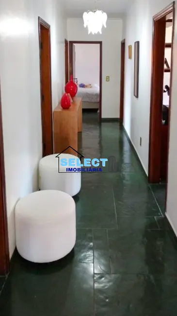 Casa com 5 quartos à venda e para alugar, 290m2 em Taquaral, Campinas - SP - imagem 9 Foto 9 de Casa com 5 quartos à venda e para alugar, 290m2 em Taquaral, Campinas - SP