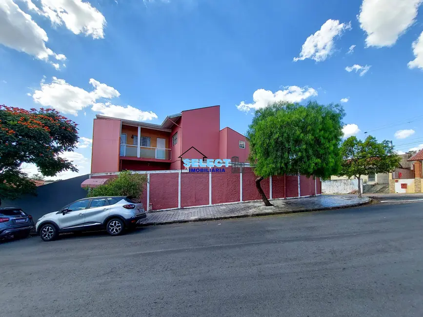 Foto 2 de Casa com 8 quartos à venda, 275m2 em Jardim do Lago, Valinhos - SP