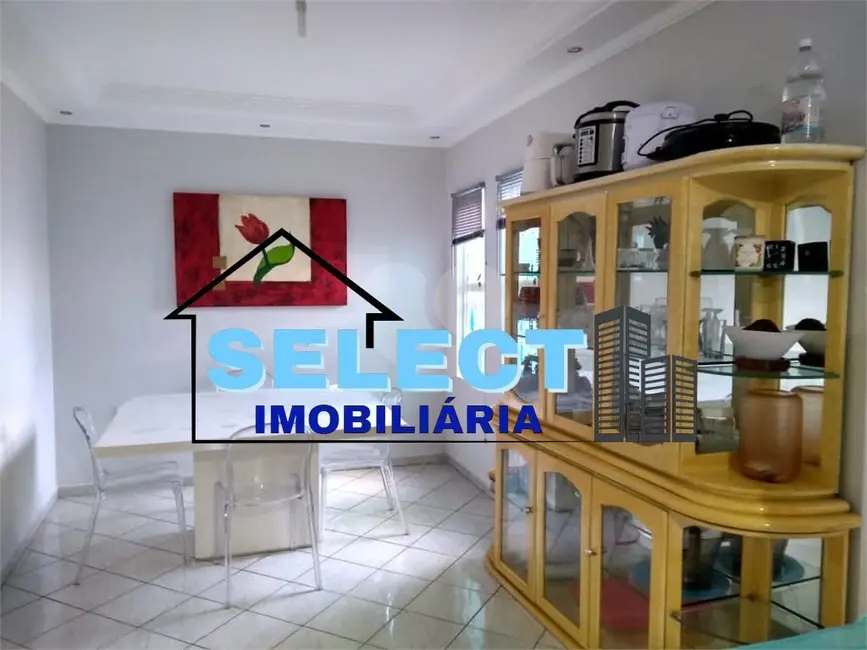 Casa com 4 quartos à venda, 250m2 em Loteamento Residencial Ana Carolina, Valinhos - SP - imagem 6 Foto 6 de Casa com 4 quartos à venda, 250m2 em Loteamento Residencial Ana Carolina, Valinhos - SP