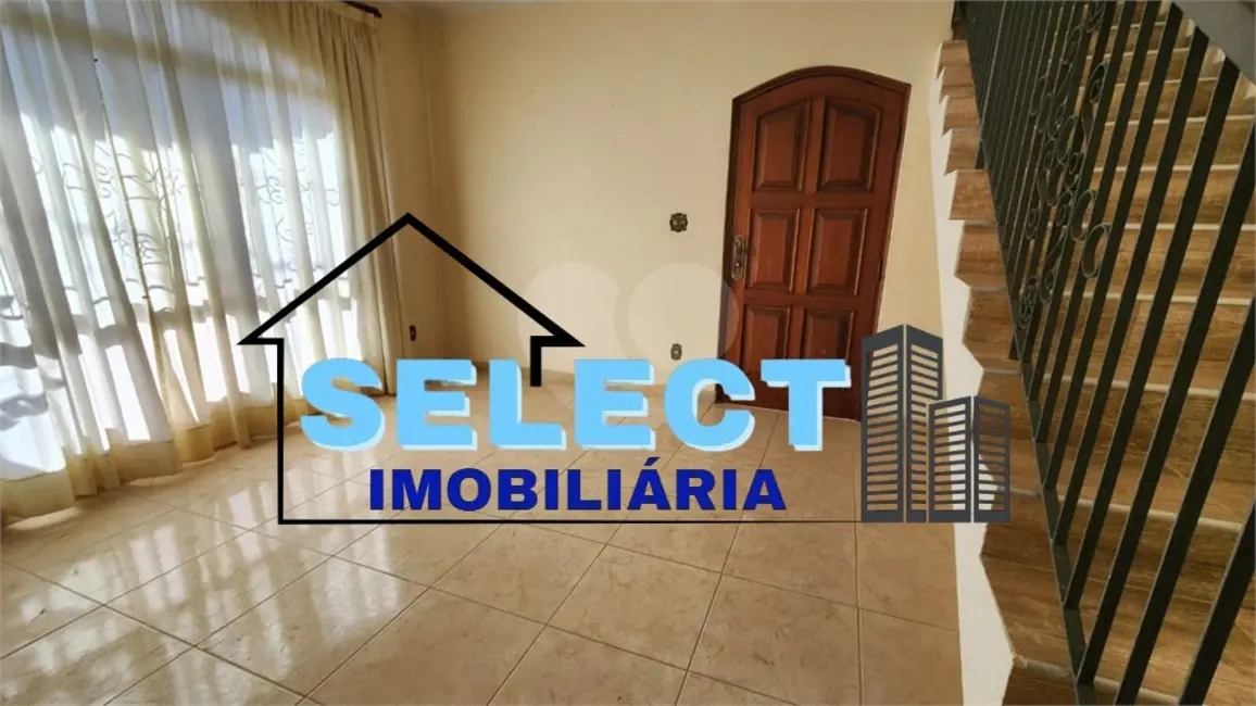 Casa com 4 quartos à venda, 300m2 em Vila Clayton, Valinhos - SP - imagem 8 Foto 8 de Casa com 4 quartos à venda, 300m2 em Vila Clayton, Valinhos - SP