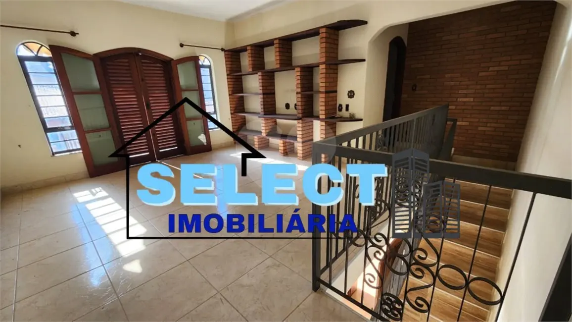 Casa com 4 quartos à venda, 300m2 em Vila Clayton, Valinhos - SP - imagem 9 Foto 9 de Casa com 4 quartos à venda, 300m2 em Vila Clayton, Valinhos - SP