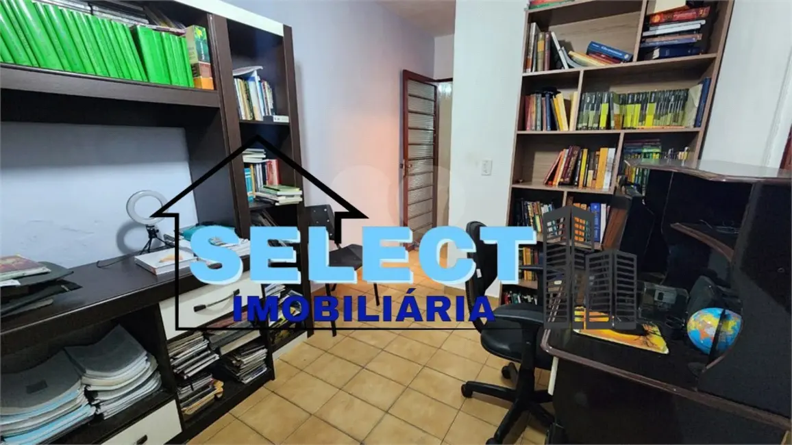 Casa com 2 quartos à venda, 200m2 em Parque Nova Suíça, Valinhos - SP - imagem 5 Foto 5 de Casa com 2 quartos à venda, 200m2 em Parque Nova Suíça, Valinhos - SP