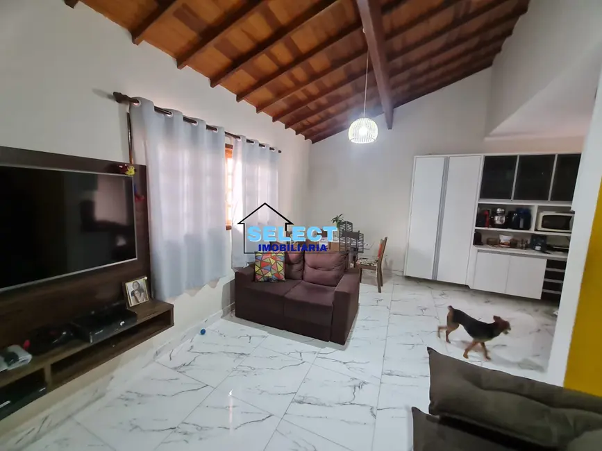 Casa com 3 quartos à venda, 300m2 em Jardim Maria Rosa, Valinhos - SP - imagem 8 Foto 8 de Casa com 3 quartos à venda, 300m2 em Jardim Maria Rosa, Valinhos - SP