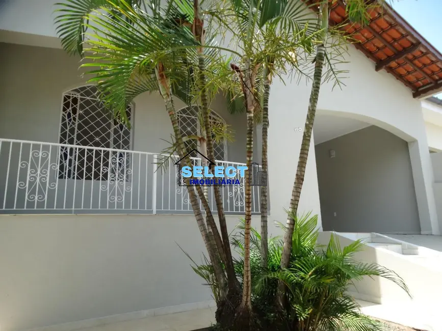 Casa com 3 quartos à venda, 167m2 em Castelo, Valinhos - SP - imagem 3 Foto 3 de Casa com 3 quartos à venda, 167m2 em Castelo, Valinhos - SP