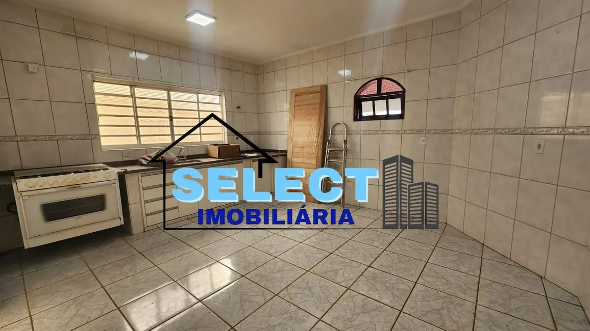 Casa com 4 quartos à venda e para alugar, 270m2 em Parque Nova Suíça, Valinhos - SP - imagem 4 Foto 4 de Casa com 4 quartos à venda e para alugar, 270m2 em Parque Nova Suíça, Valinhos - SP