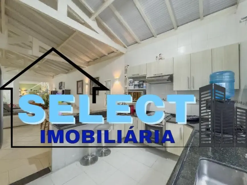 Foto 6 de Chácara com 5 quartos à venda, 635m2 em Chácaras Alpina, Valinhos - SP