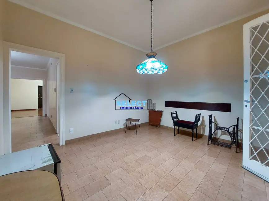 Casa com 9 quartos à venda e para alugar, 747m2 em Jardim das Paineiras, Campinas - SP - imagem 7 Foto 7 de Casa com 9 quartos à venda e para alugar, 747m2 em Jardim das Paineiras, Campinas - SP