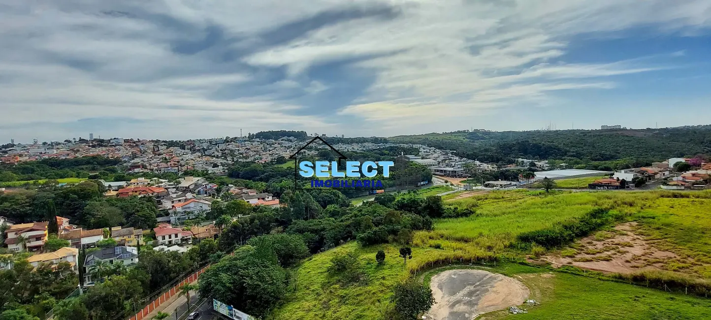 Apartamento com 4 quartos para alugar, 247m2 em Vila Embaré, Valinhos - SP - imagem 8 Foto 8 de Apartamento com 4 quartos para alugar, 247m2 em Vila Embaré, Valinhos - SP