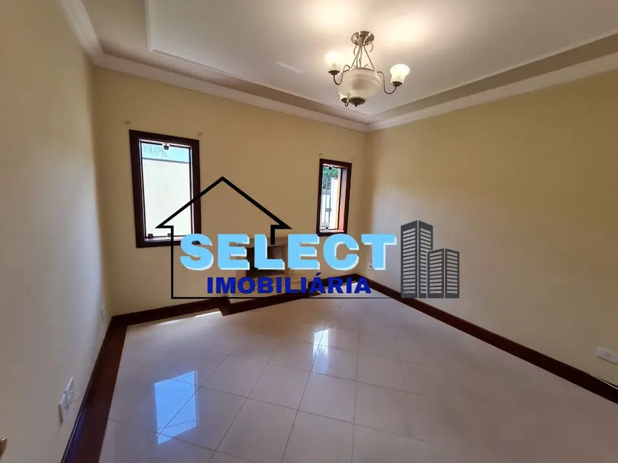 Casa com 3 quartos à venda, 450m2 em Parque Nova Suíça, Valinhos - SP - imagem 8 Foto 8 de Casa com 3 quartos à venda, 450m2 em Parque Nova Suíça, Valinhos - SP