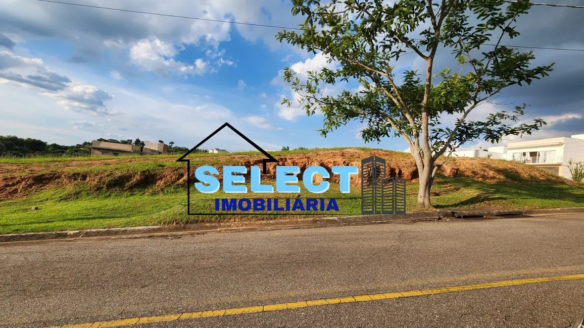 Foto 3 de Terreno / Lote à venda, 525m2 em Louveira - SP