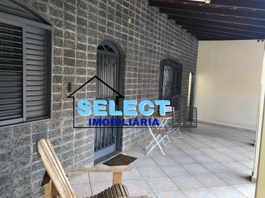 Casa com 3 quartos à venda, 218m2 em Jardim Novo Mundo, Valinhos - SP - imagem 5 Foto 5 de Casa com 3 quartos à venda, 218m2 em Jardim Novo Mundo, Valinhos - SP