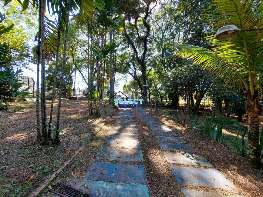 Chácara com 2 quartos à venda, 224m2 em Chácaras São Bento, Valinhos - SP - imagem 5 Foto 5 de Chácara com 2 quartos à venda, 224m2 em Chácaras São Bento, Valinhos - SP