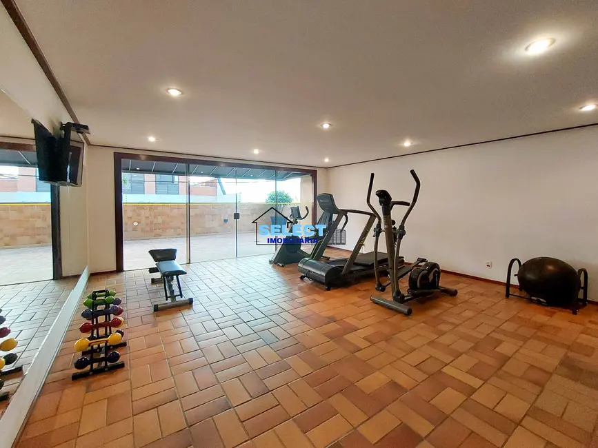 Foto 2 de Apartamento com 4 quartos à venda, 226m2 em Cambuí, Campinas - SP
