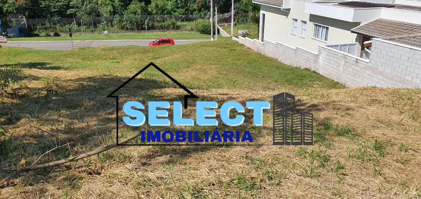 Foto 1 de Terreno / Lote à venda, 686m2 em Louveira - SP