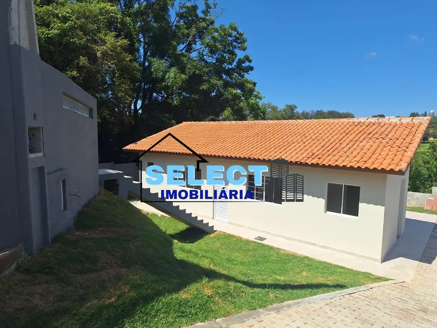 Foto 2 de Casa com 2 quartos à venda, 80m2 em Louveira - SP