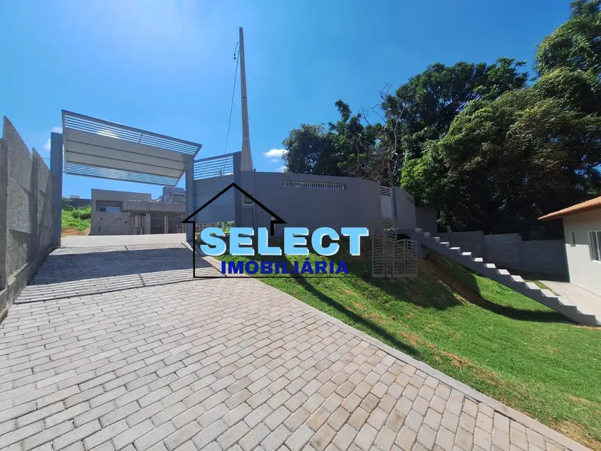 Foto 3 de Casa com 2 quartos à venda, 80m2 em Louveira - SP