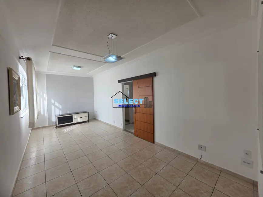 Apartamento com 2 quartos para alugar, 85m2 em Vila Angeli, Valinhos - SP - imagem 1 Foto 1 de Apartamento com 2 quartos para alugar, 85m2 em Vila Angeli, Valinhos - SP