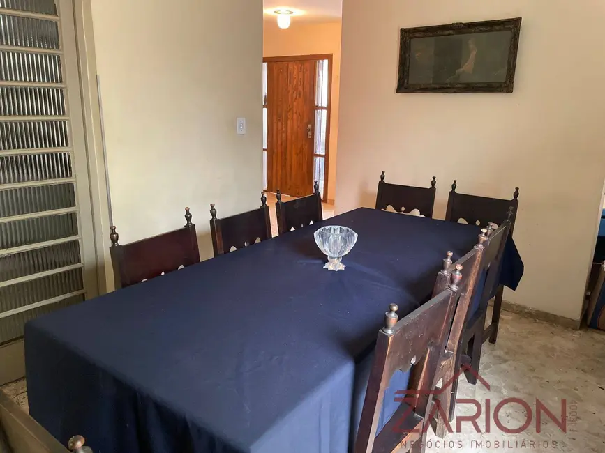 Foto 8 de Casa com 3 quartos para alugar, 218m2 em Centro, Taubate - SP