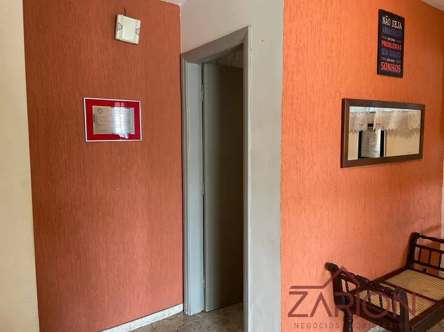 Foto 4 de Casa com 3 quartos para alugar, 218m2 em Centro, Taubate - SP