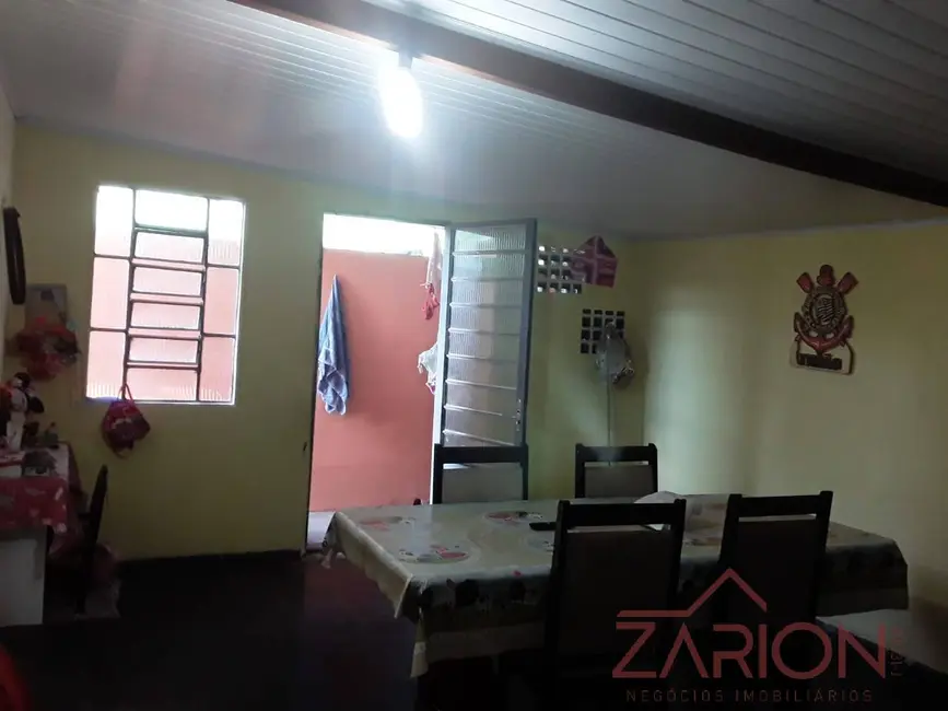 Foto 7 de Casa com 4 quartos à venda, 250m2 em Residencial Sítio Santo Antônio, Taubate - SP