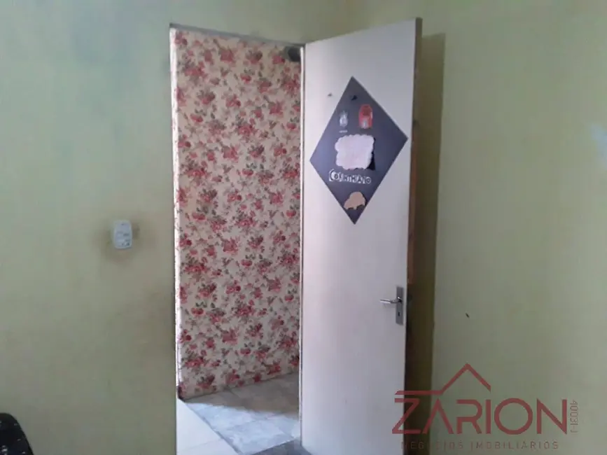 Foto 9 de Casa com 4 quartos à venda, 250m2 em Residencial Sítio Santo Antônio, Taubate - SP