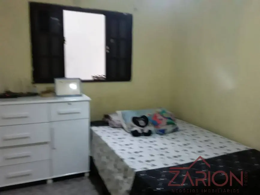 Foto 2 de Casa com 4 quartos à venda, 250m2 em Residencial Sítio Santo Antônio, Taubate - SP