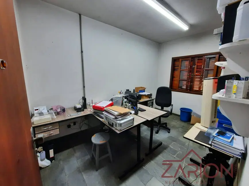 Foto 9 de Casa com 6 quartos à venda, 598m2 em Vila São José, Taubate - SP