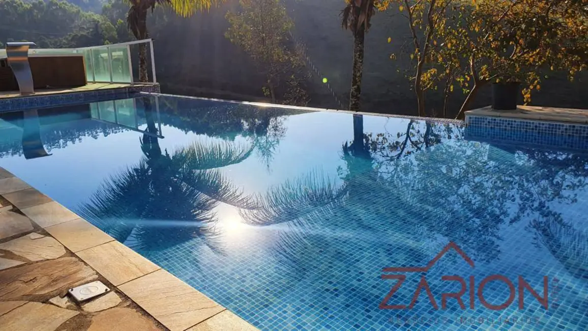 Foto 8 de Casa com 5 quartos à venda, 450m2 em Centro, Igarata - SP