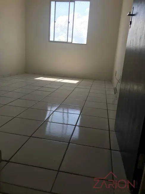 Foto 2 de Apartamento com 2 quartos à venda, 53m2 em Jardim Gurilândia, Taubate - SP