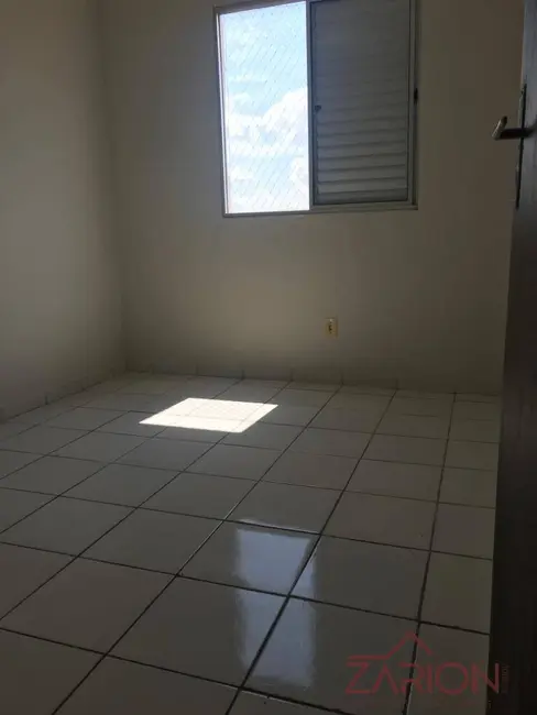Foto 1 de Apartamento com 2 quartos à venda, 53m2 em Jardim Gurilândia, Taubate - SP