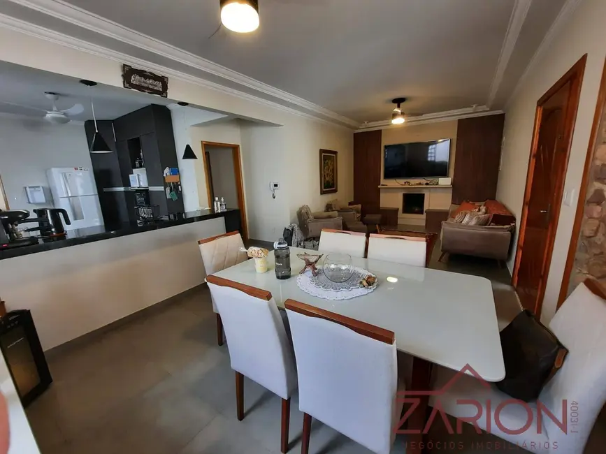 Foto 1 de Casa com 4 quartos à venda, 166m2 em Centro, Taubate - SP