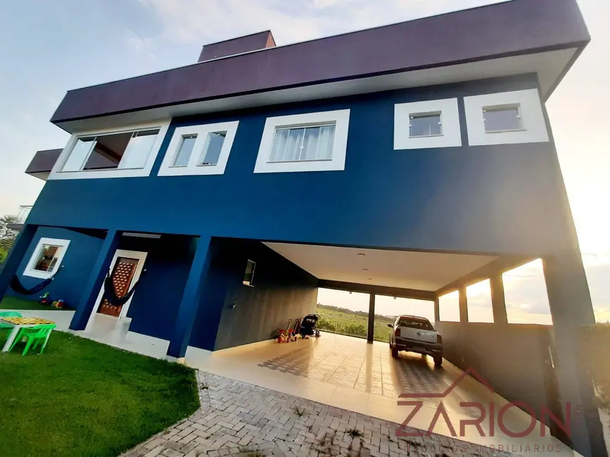 Foto 2 de Casa com 3 quartos à venda, 700m2 em Granjas Rurais Reunidas São Judas Tadeu, Taubate - SP