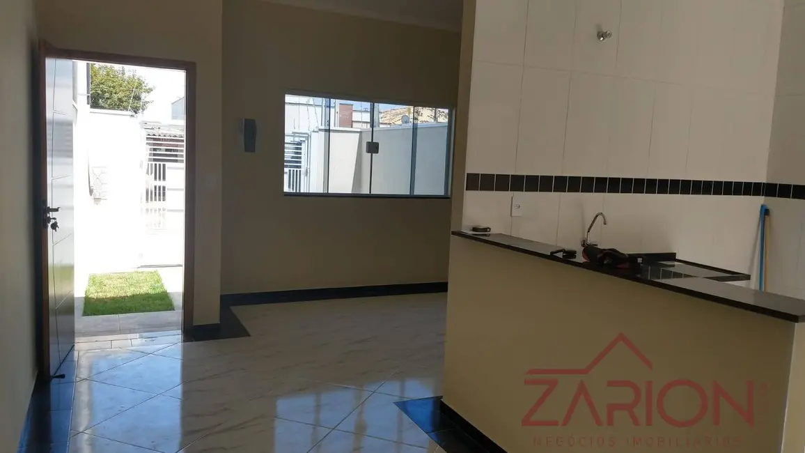 Foto 7 de Casa com 2 quartos à venda, 70m2 em Residencial Estoril, Taubate - SP