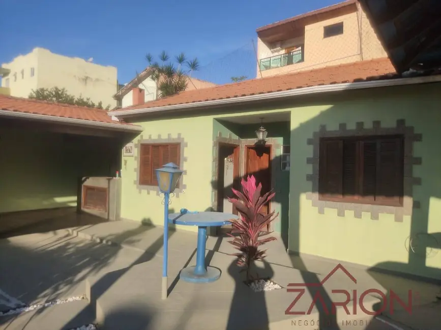 Foto 4 de Casa com 4 quartos à venda, 480m2 em Centro, Taubate - SP