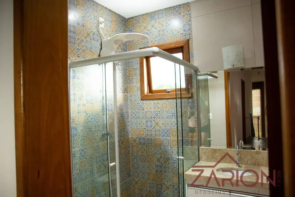 Foto 5 de Casa com 3 quartos para alugar, 200m2 em Jardim Hípica Pinheiro, Taubate - SP