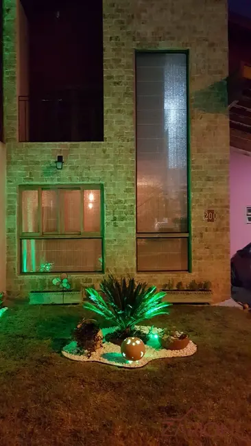 Foto 6 de Casa com 3 quartos para alugar, 200m2 em Jardim Hípica Pinheiro, Taubate - SP