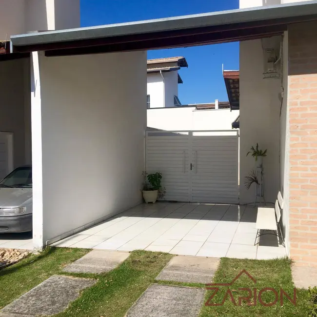 Foto 3 de Casa com 3 quartos à venda, 98m2 em Piracangaguá, Taubate - SP